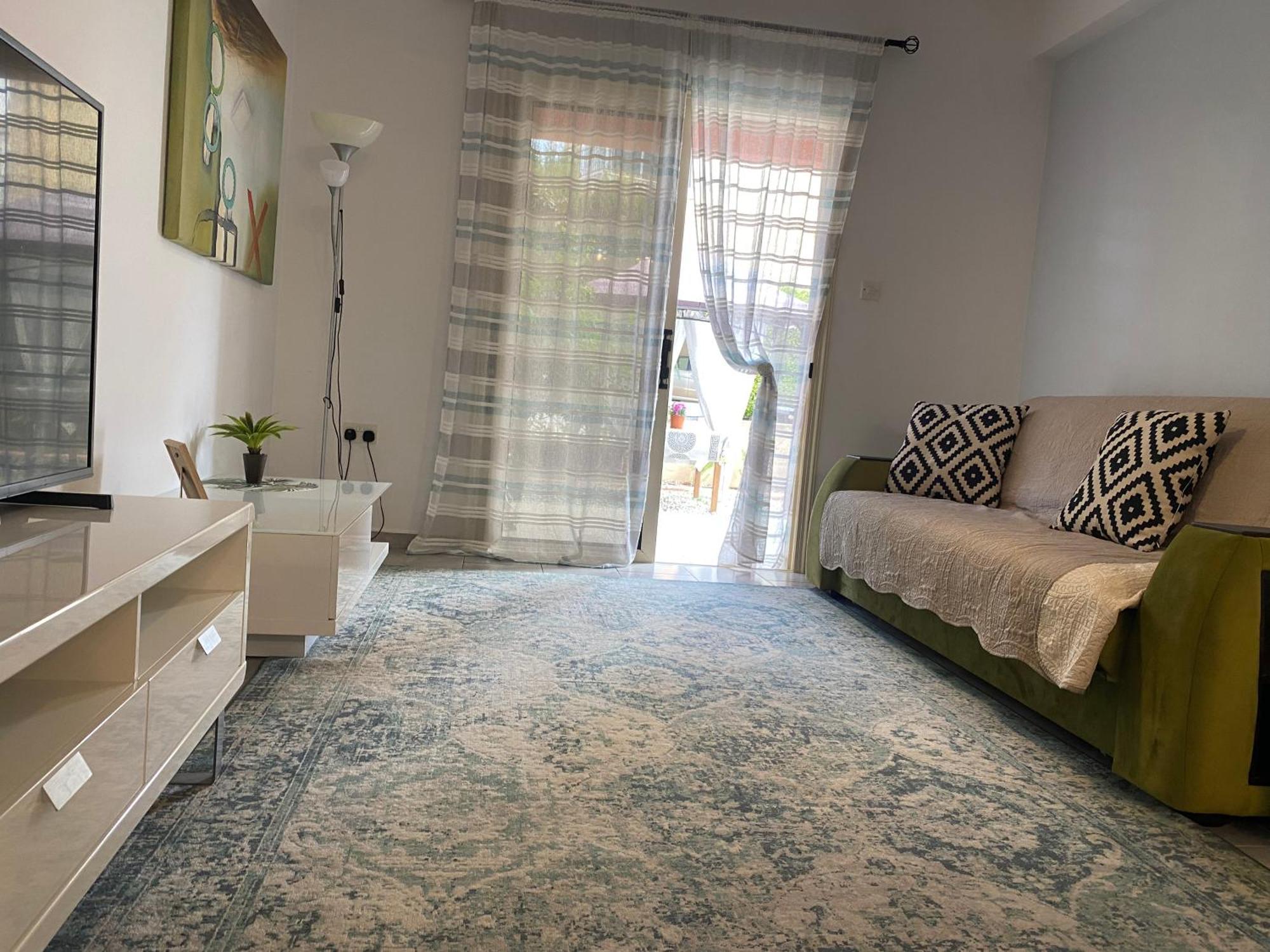 Beautiful Apartment Near The Sea And A Large Private Garden Paphos Luaran gambar