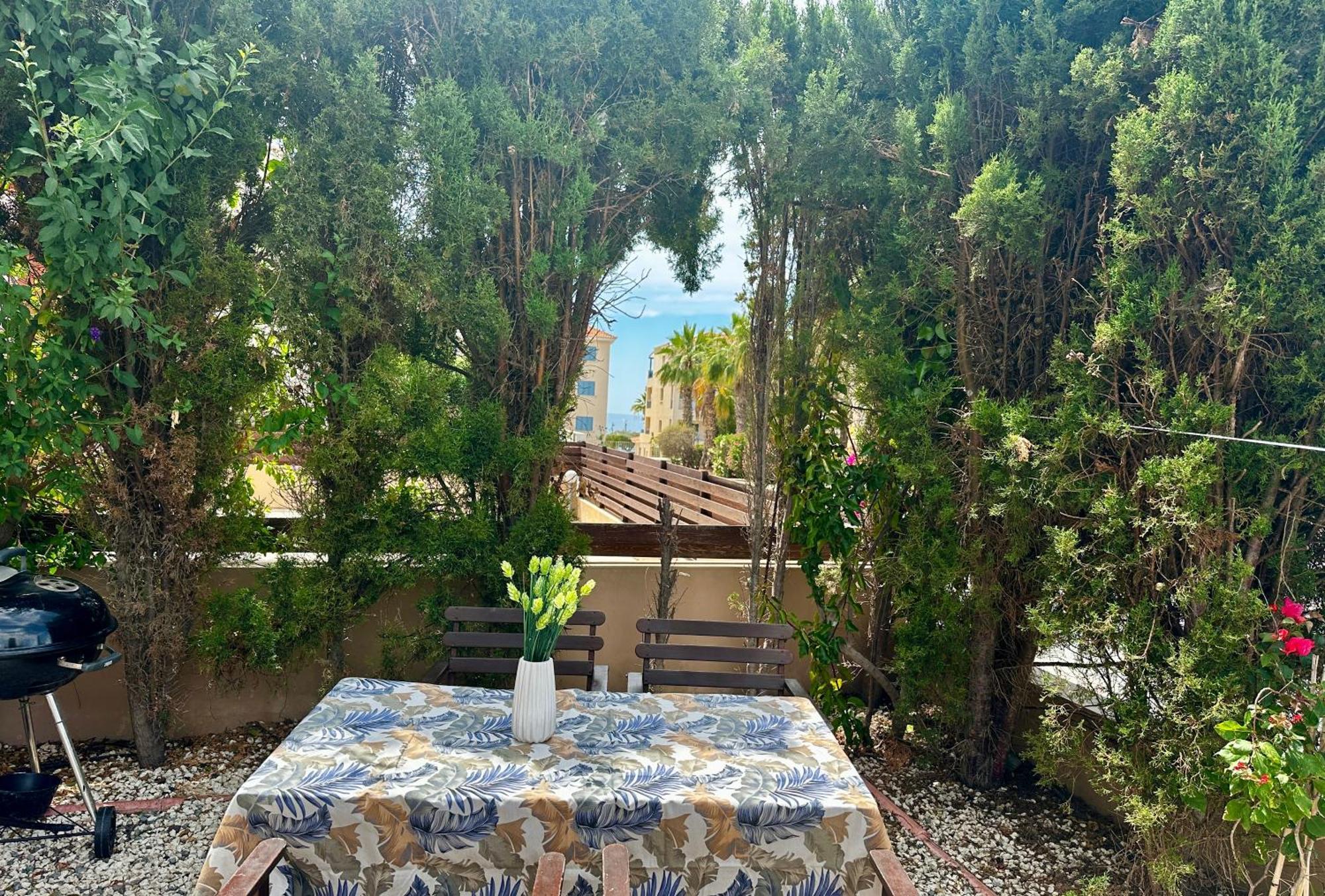 Beautiful Apartment Near The Sea And A Large Private Garden Paphos Luaran gambar